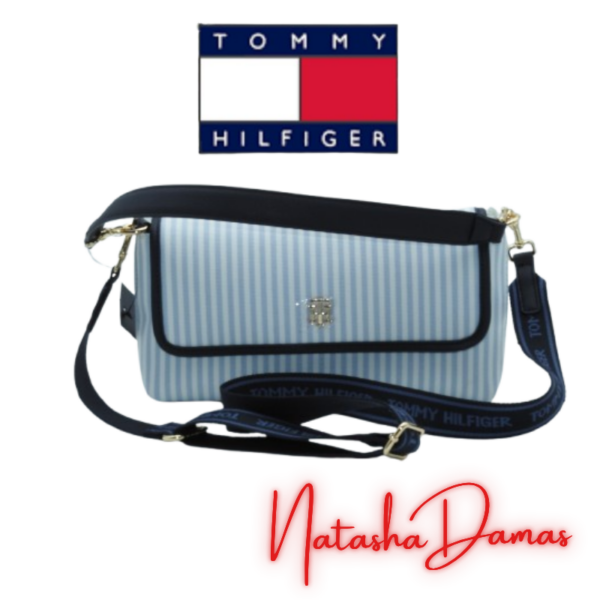 Bolso Flap Crossbody | Tommy Hilfiger | Color Azul Claro - Blanco |10 x 6" | Mediana
