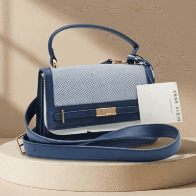 Bolso Top Handle Flap Bag | Anne Klein | Color Navy | 9 x 6" | Pequeña