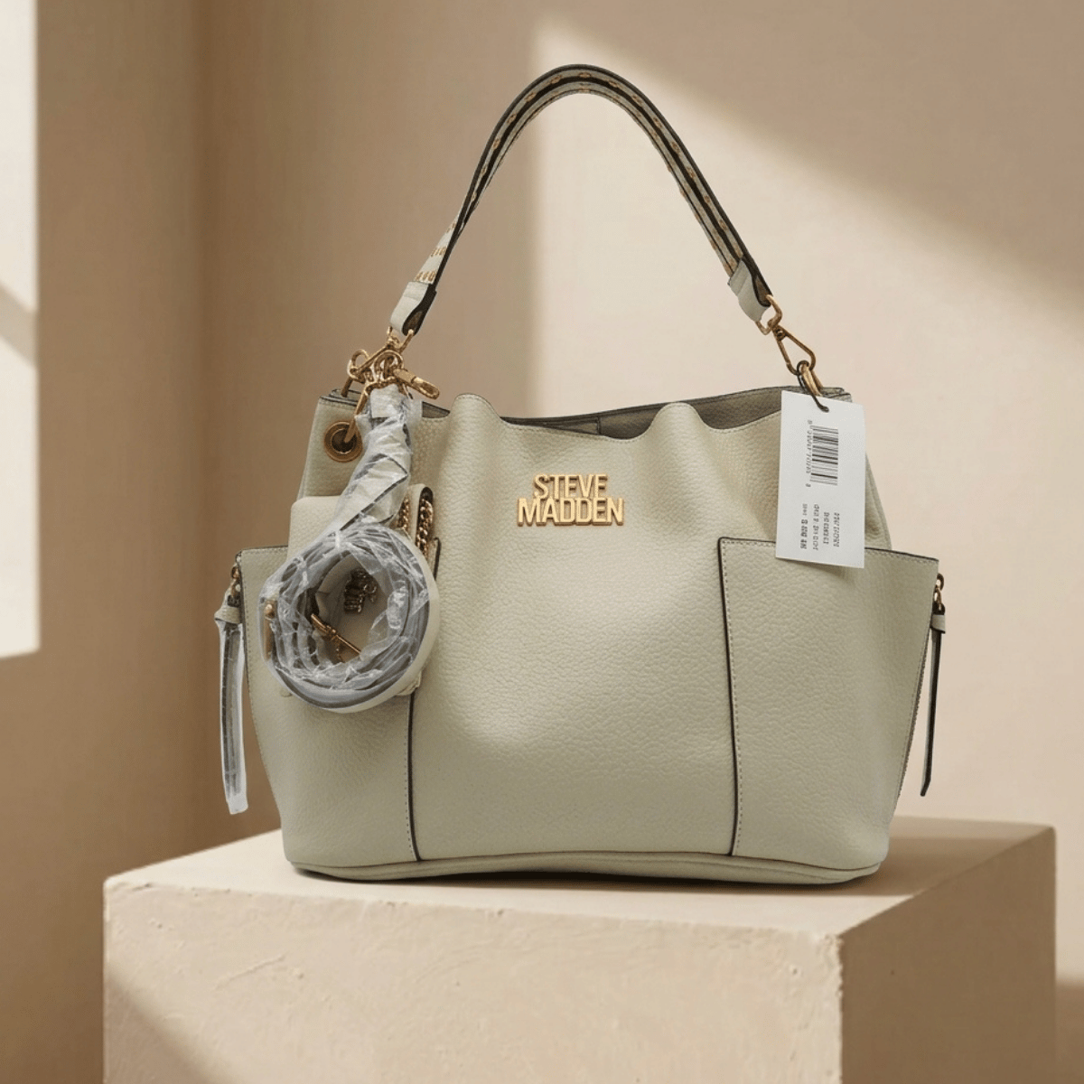 Bolso Bucket | Steve Madden | Color Marfil | 14 x 10" | Grande